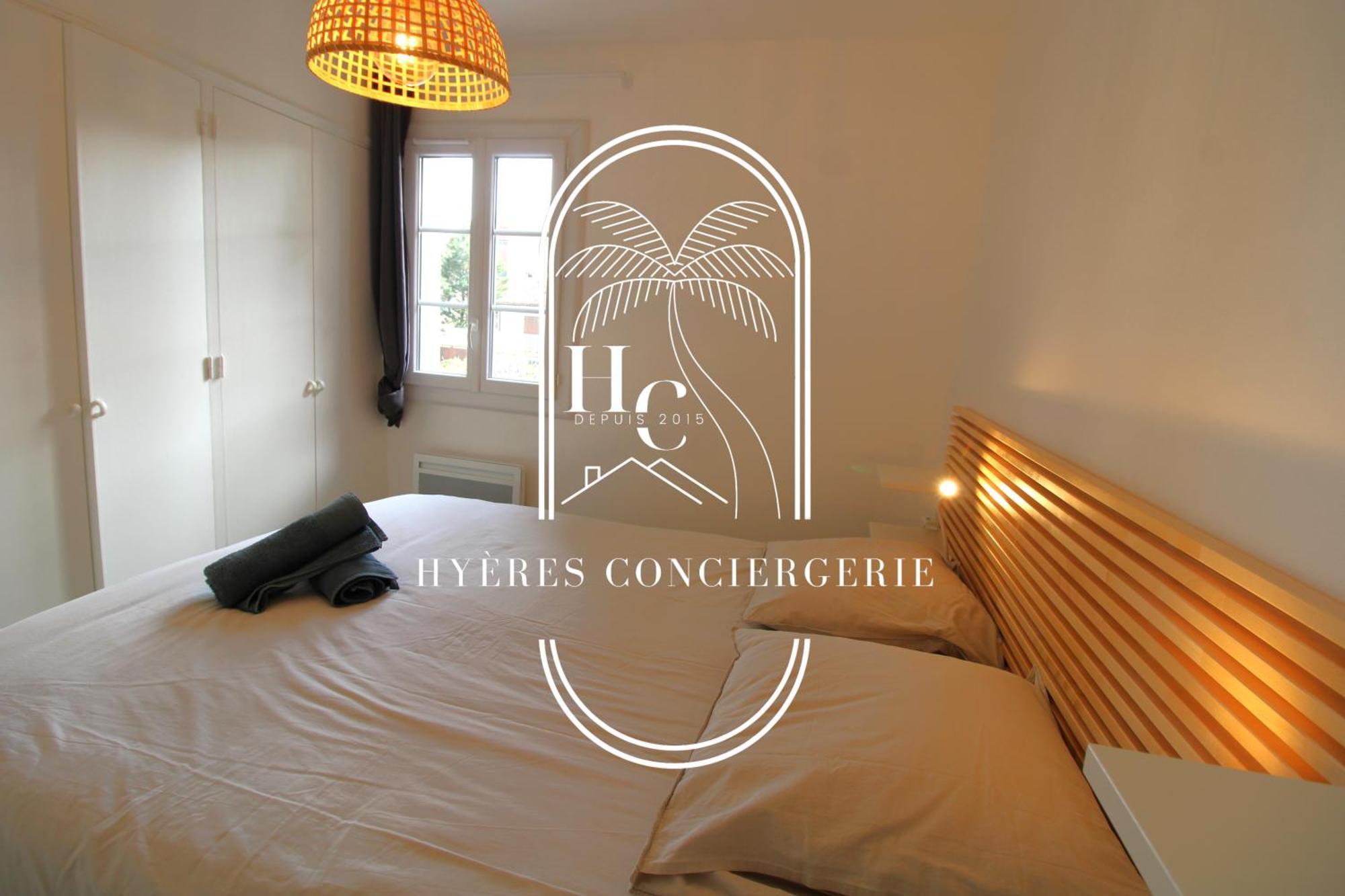Duplex Au Coeur Du Port D'Hyeres- Plages Parking By Hc エクステリア 写真